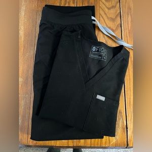 Black Catarina Top and Livingston Pants Figs set, XS/S